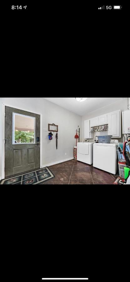 Little House On The Corner Apartment Livingston Exterior foto